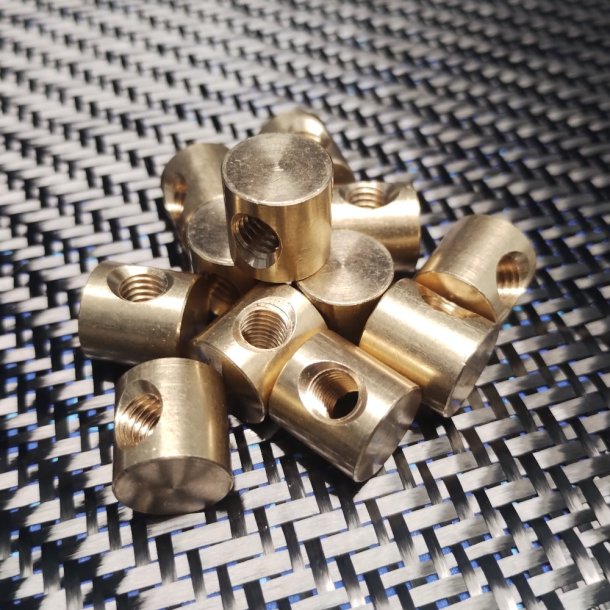 Barrel Nut �12 x 12 x M6